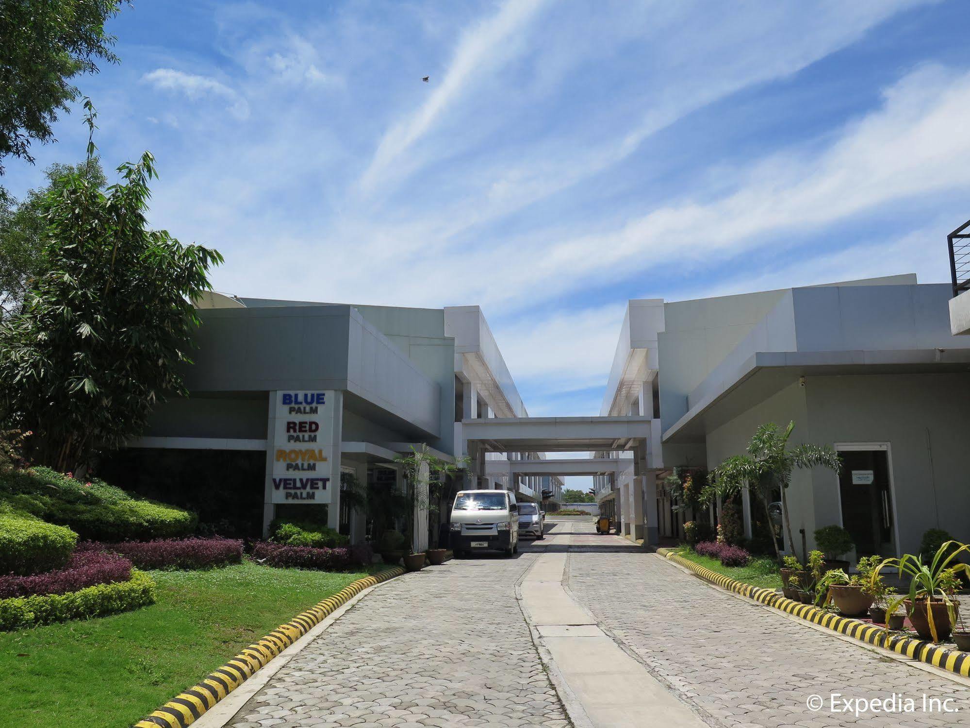 โรงแรม ลักกี9 บัดเจ็ท Tagum ภายนอก รูปภาพ